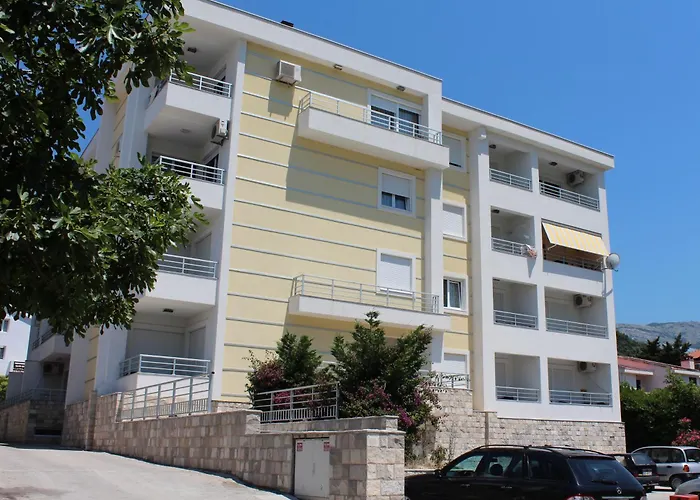 Vile Oliva Hotel & Resort