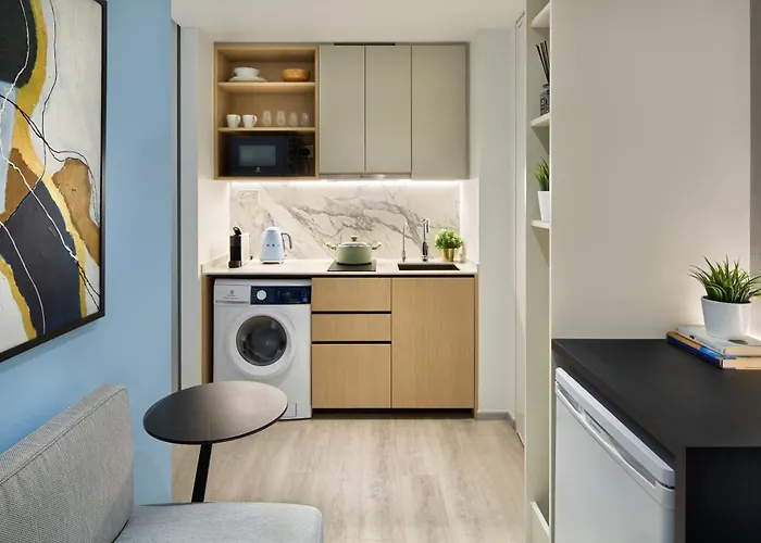 Lanson Place Winsland, Singapore