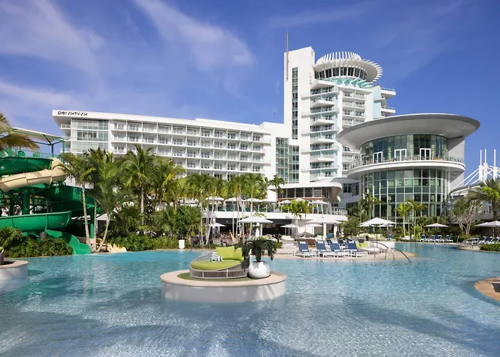 Hotel suites Pier Sixty-Six