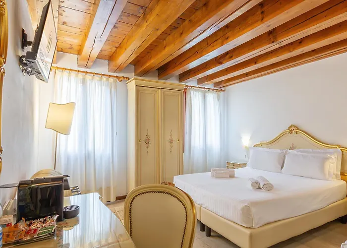 Beach Hotels Orion