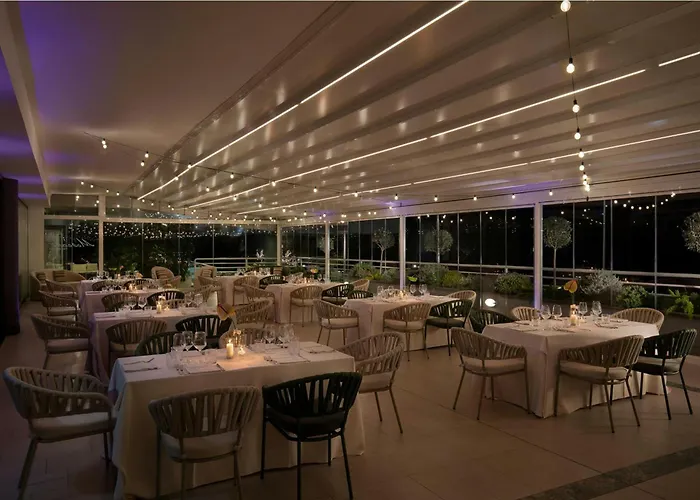 Courtyard By Marriott Central Park