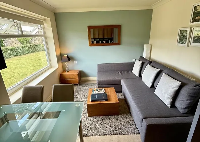 Bagshaw Lodge