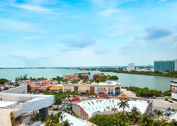 Aloft Cancun