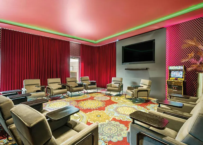 Hotels With Four Stars Nyx Munich By Leonardo s