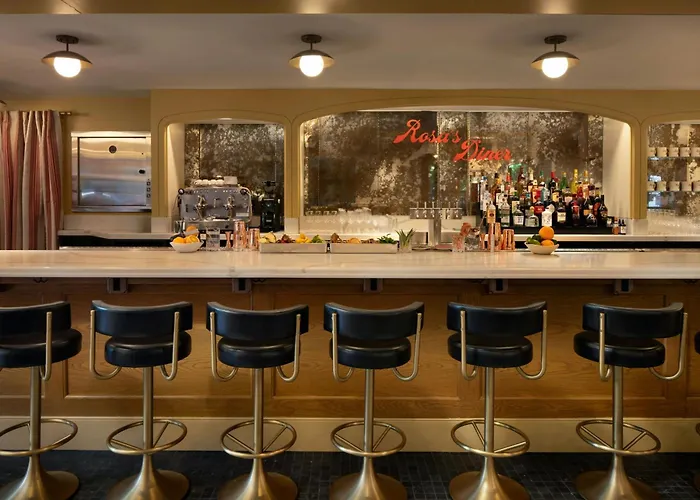 3 star hotels Moxy Washington, Dc Downtown