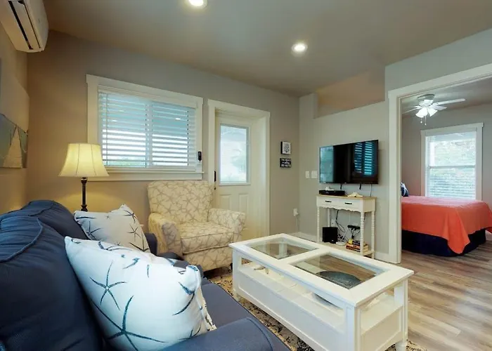 All Vacation Rentals South Bay Inn 1