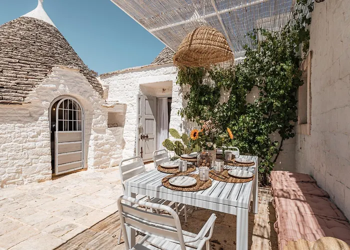 Trulli Pietra di Confine