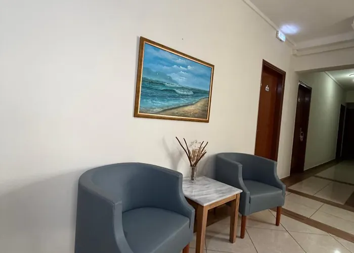 Paradise Hotel