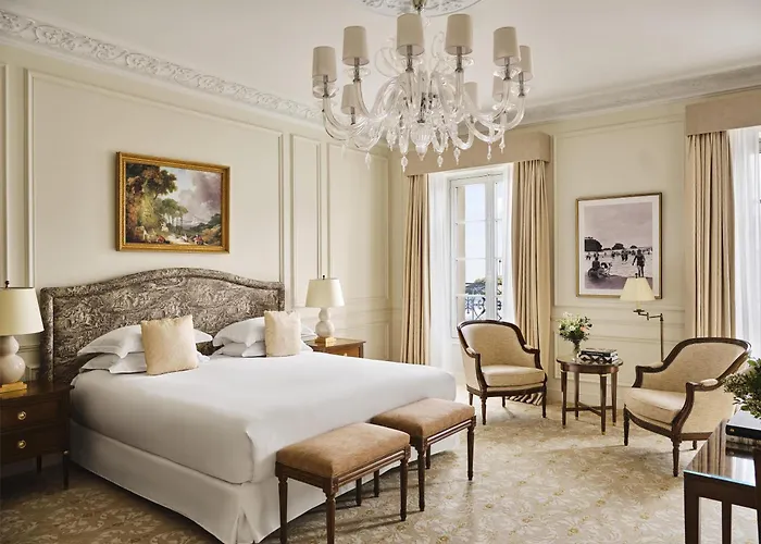 Du Palais , In The Unbound Collection By Hyatt