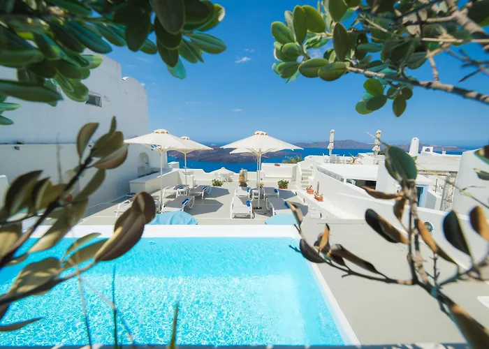 Pantelia Suites
