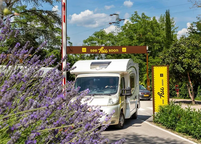 Hu Firenze Certosa Camping In Town