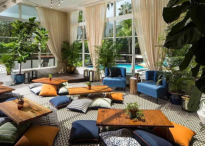 Hotel Rendale Miami Beach