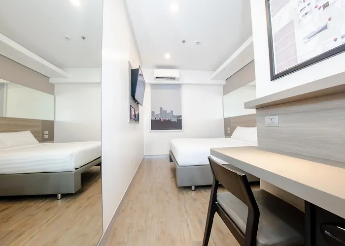 Red Planet Cubao Aurora Boulevard