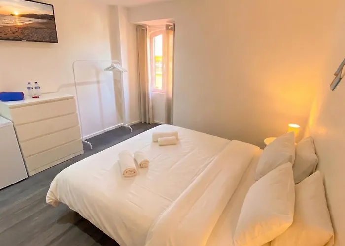Casa Amarela Guesthouse