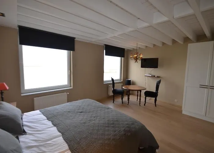 Hôtel de plage: 25 Quai Blavet