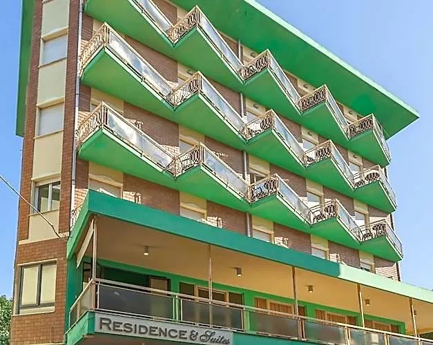  Residence & Suites