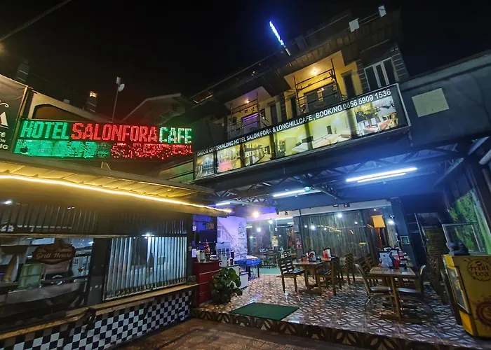Hotel Salon Fora & Longhill Cafe Fora