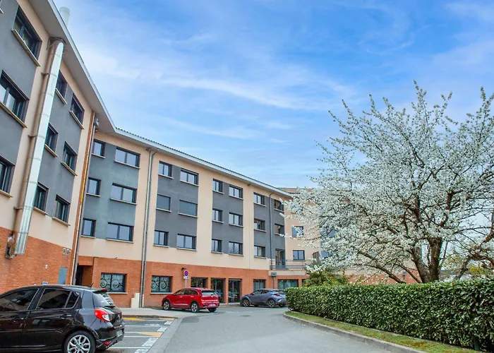 Clarion Aparthotel Toulouse Blagnac Airport