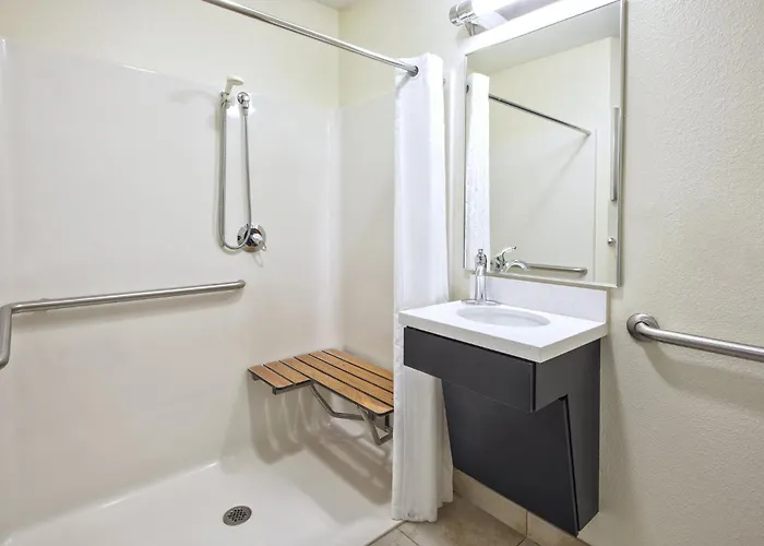 Candlewood Suites Indianapolis Airport By Ihg