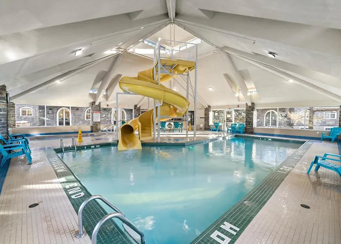 Pocaterra Inn & Waterslide