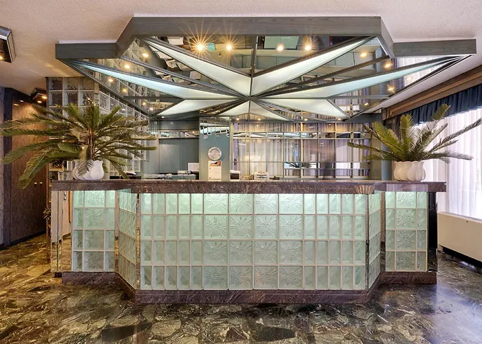 Сity center hotels Xenophon