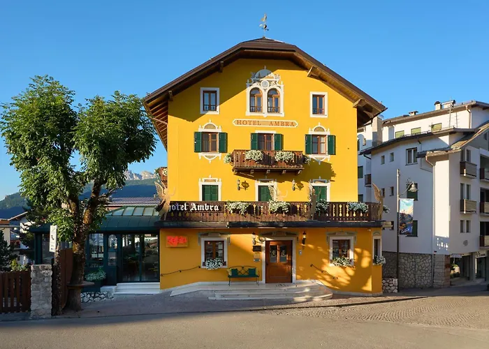 Ambra Cortina Luxury&Fashion Hotel