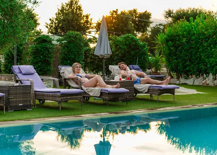 Hotel Con Piscina La Linea Dell'orizzonte