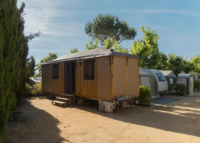 Camping Senia Tucan