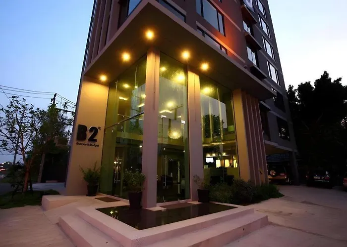 B2 Black Business And Budget Hotel