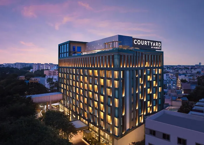 Courtyard By Marriott