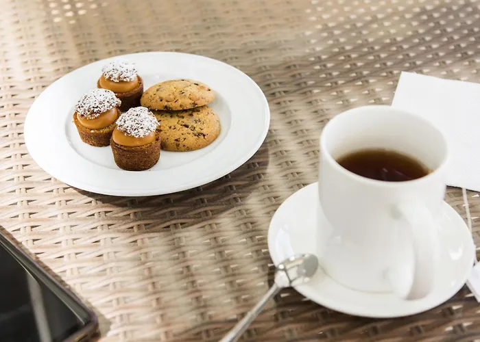 ibis Oran les Falaises