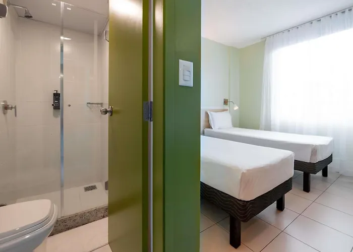  Ibis Styles Manaus