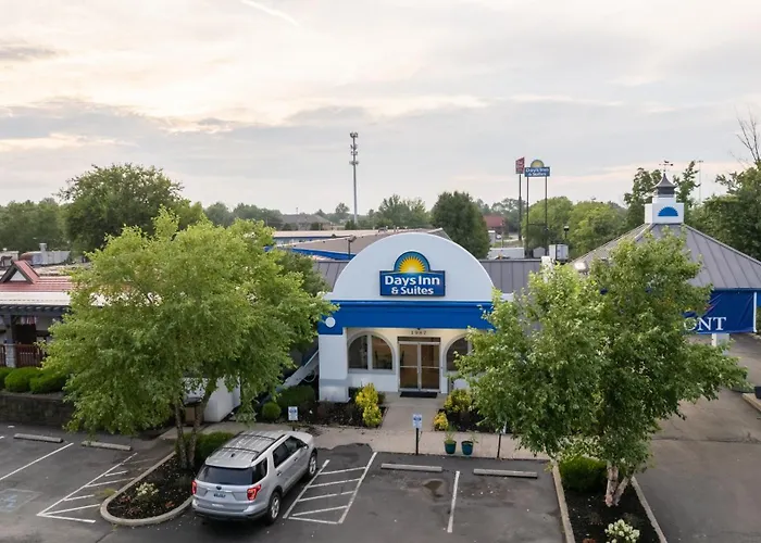 Days Inn & Suites By Wyndham