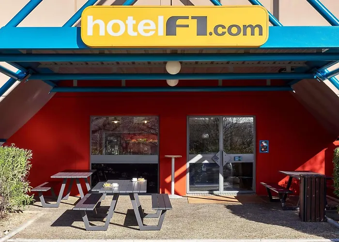 hotelF1 Cholet Rénové