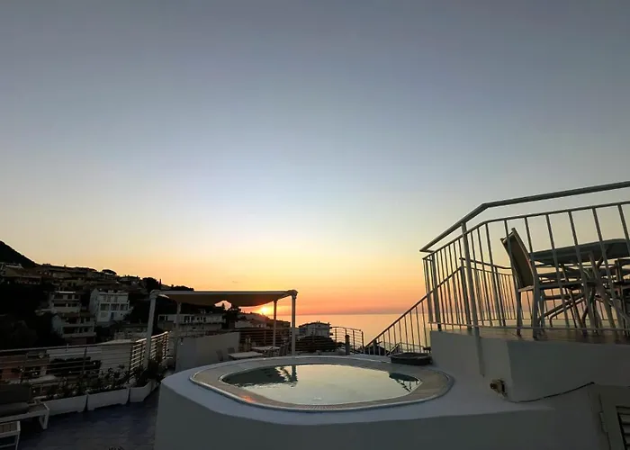 Bue Marino & Rooftop Bar