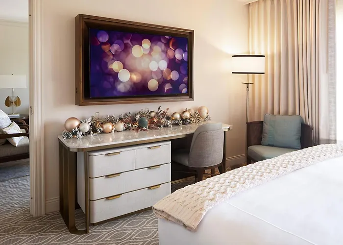 Waterpark hotels Waldorf Astoria Orlando - An Official Walt Disney World