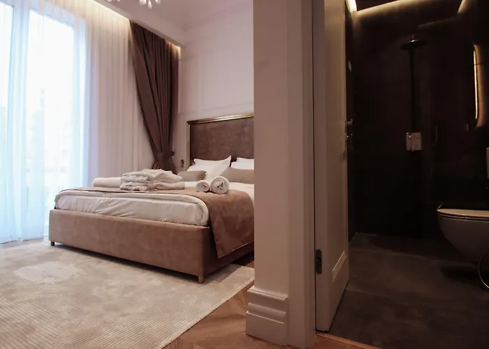 Crown Boutique & Spa