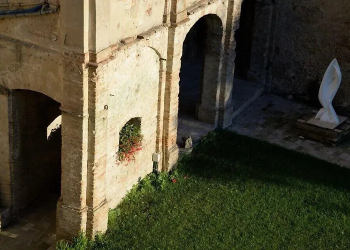  Torre Della Loggia - Dimora Storica