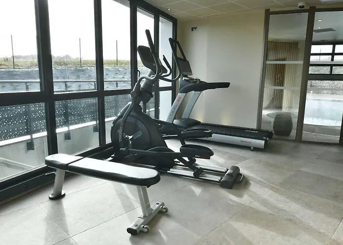Golden Tulip Reims Bezannes