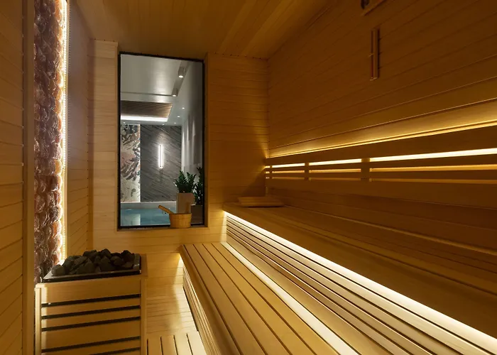 Hot Tub in Room Burdock Istanbul, Autograph Collection