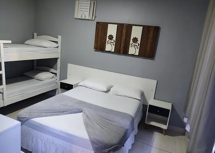 POUSADA e HOSTEL ARAUNA
