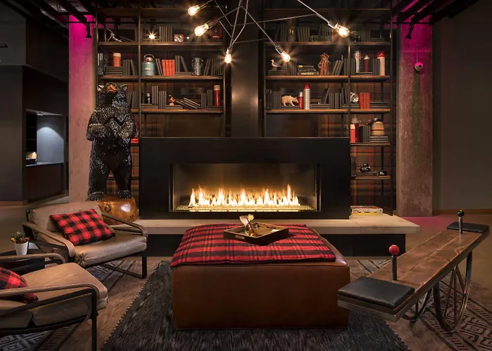 Moxy Seattle Downtown