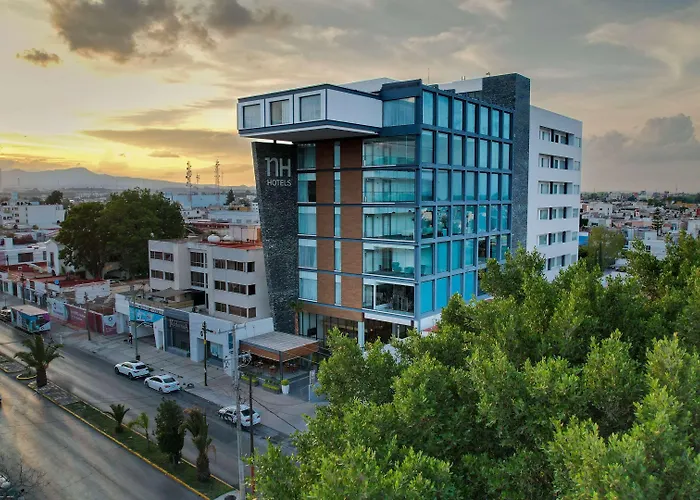 Hotels with a view Nh San Luis Potosi