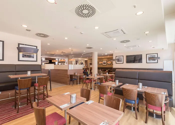 Hampton By Hilton City Centre