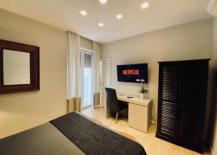 Suite 136