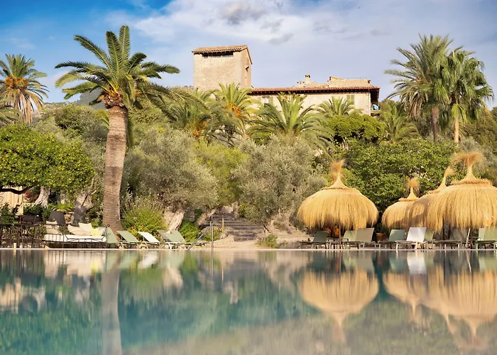 Es Port