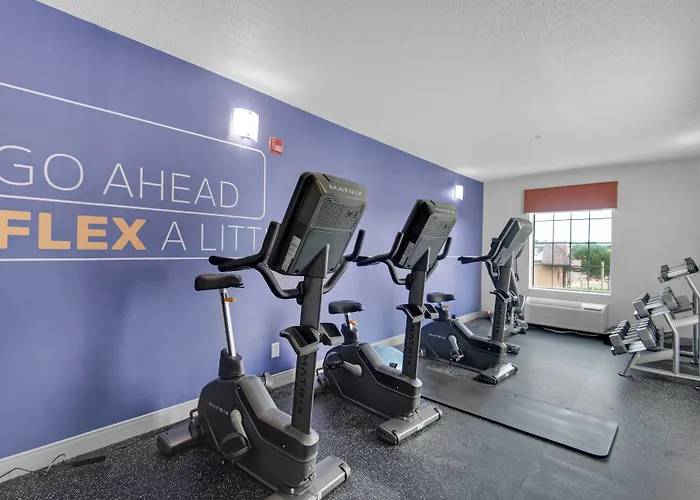 Hotels with tennis Holiday Inn Express Destin E - Commons Mall Area By Ihg