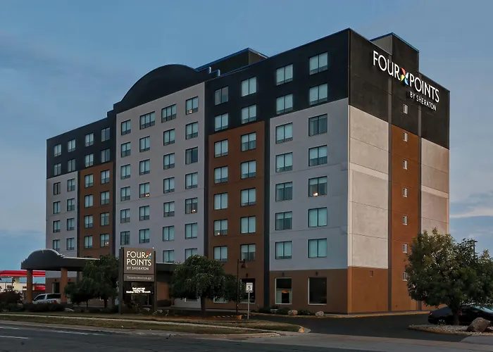 Four Points By Sheraton Toronto