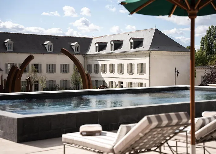 Relais D'Amboise - The Leading Hotels Of The World