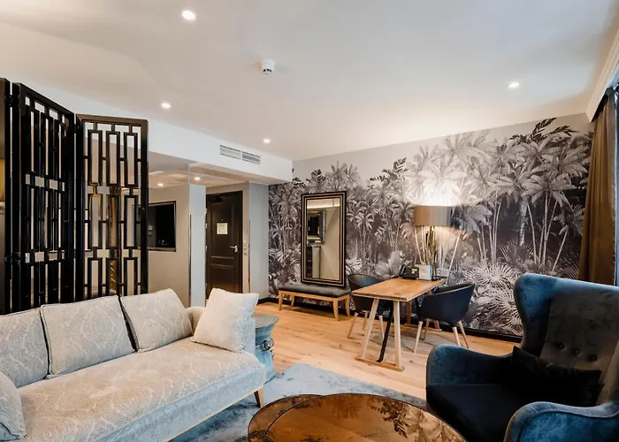 Hotel F6